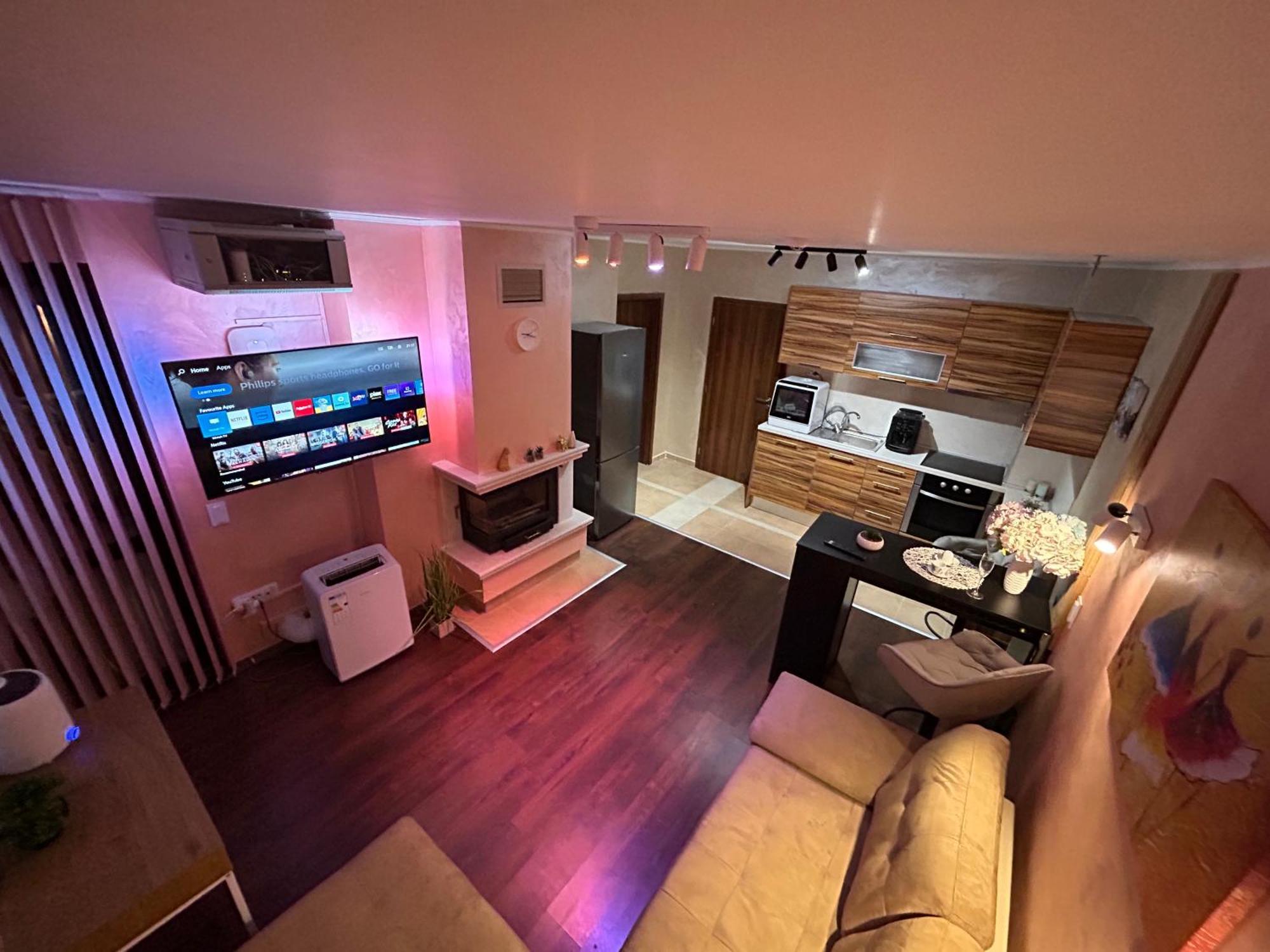 2-Bedroom, 2-Bathroom With Fireplace And Garden At Winslow Infinity Bansko Luaran gambar