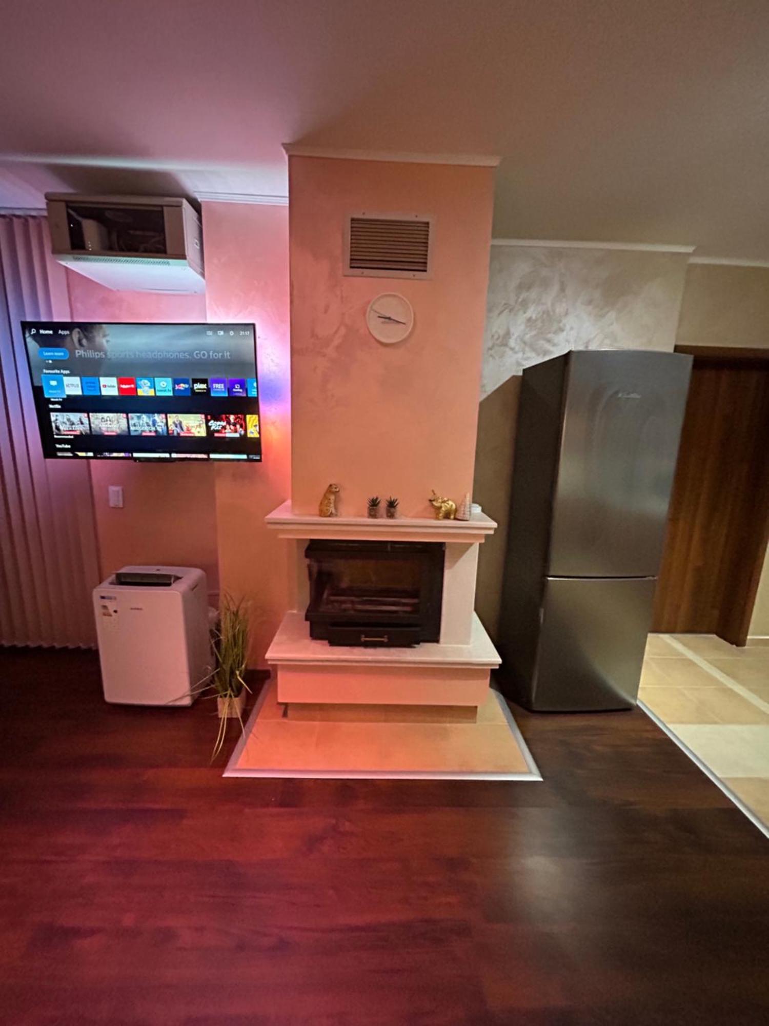 2-Bedroom, 2-Bathroom With Fireplace And Garden At Winslow Infinity Bansko Luaran gambar