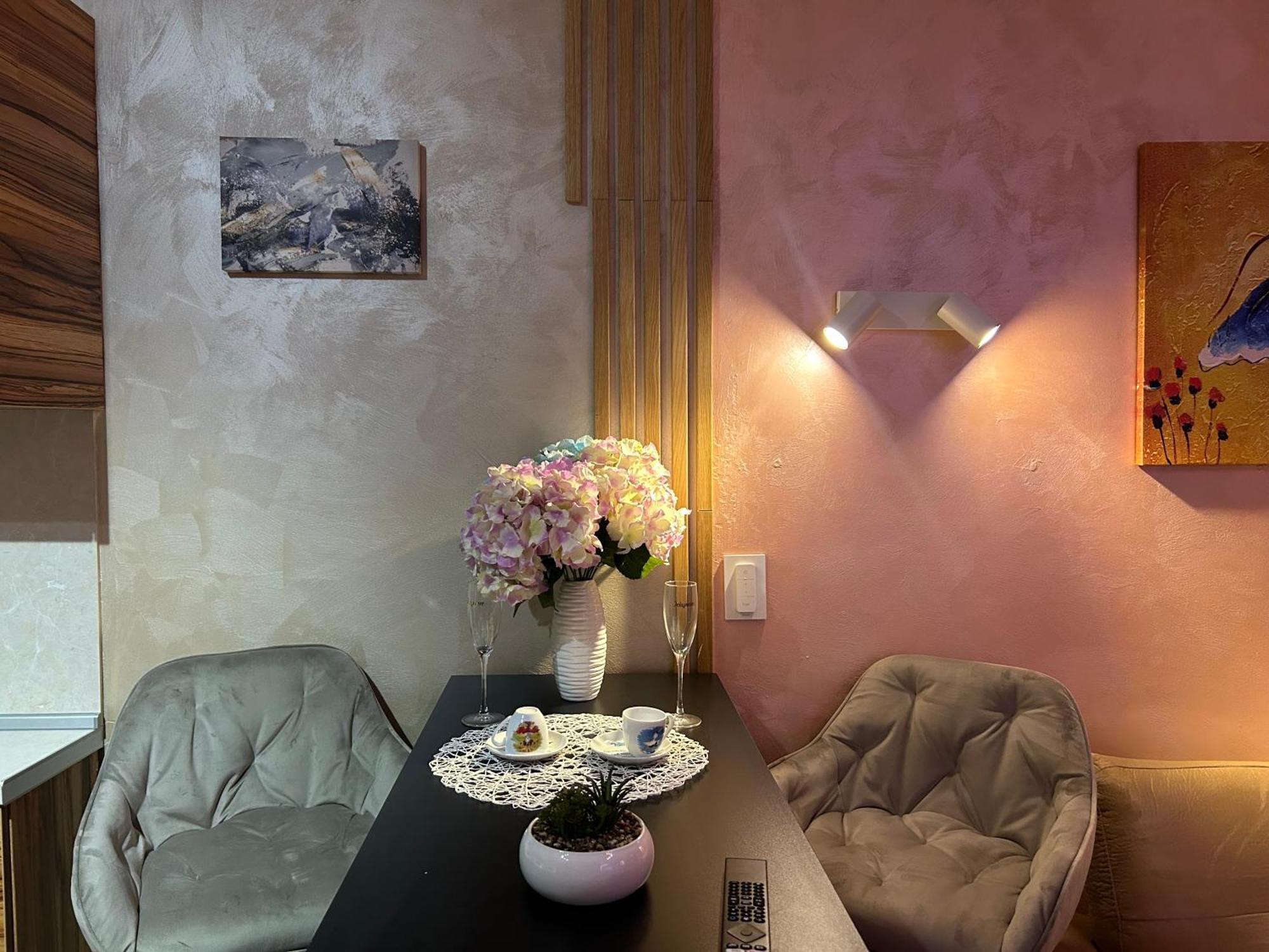 2-Bedroom, 2-Bathroom With Fireplace And Garden At Winslow Infinity Bansko Luaran gambar