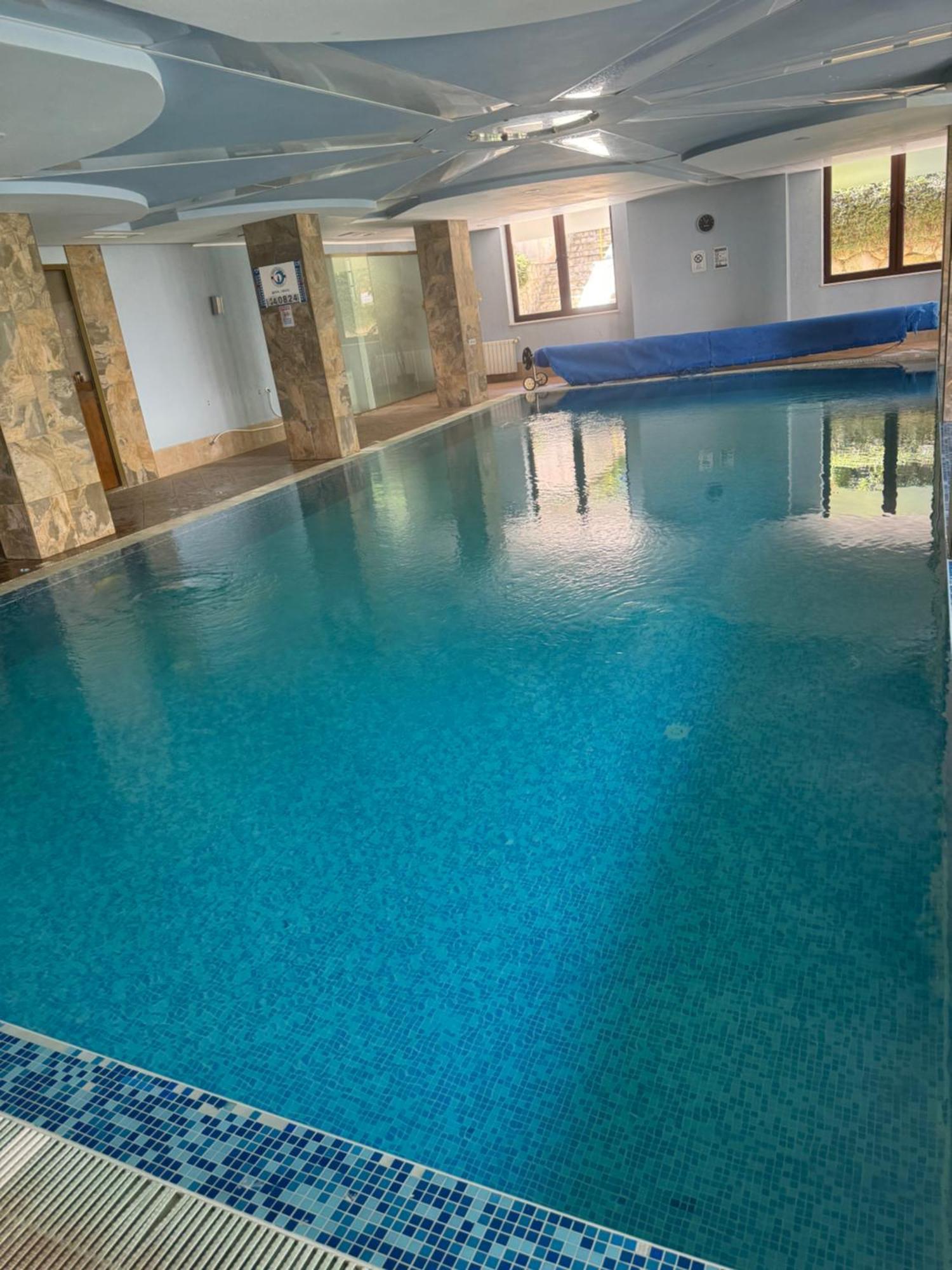 2-Bedroom, 2-Bathroom With Fireplace And Garden At Winslow Infinity Bansko Luaran gambar